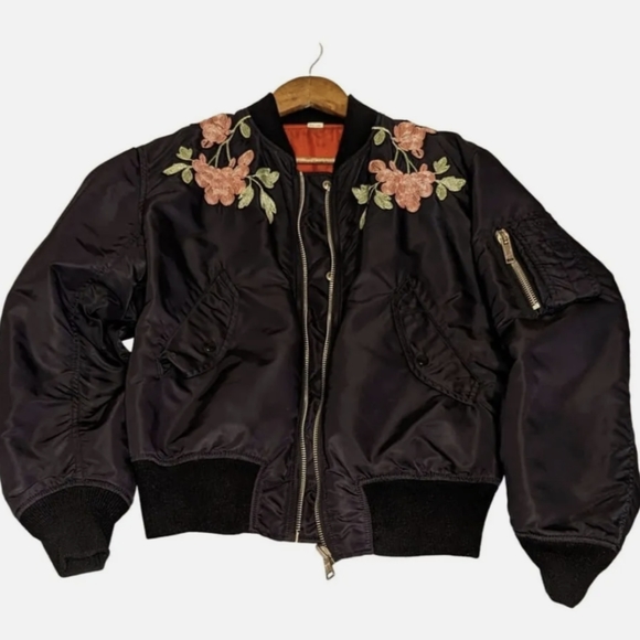 Gucci RARE DEADSTOCK Modern Future Bomber Reversible Quilted Made in Italy - Picture 1 of 5